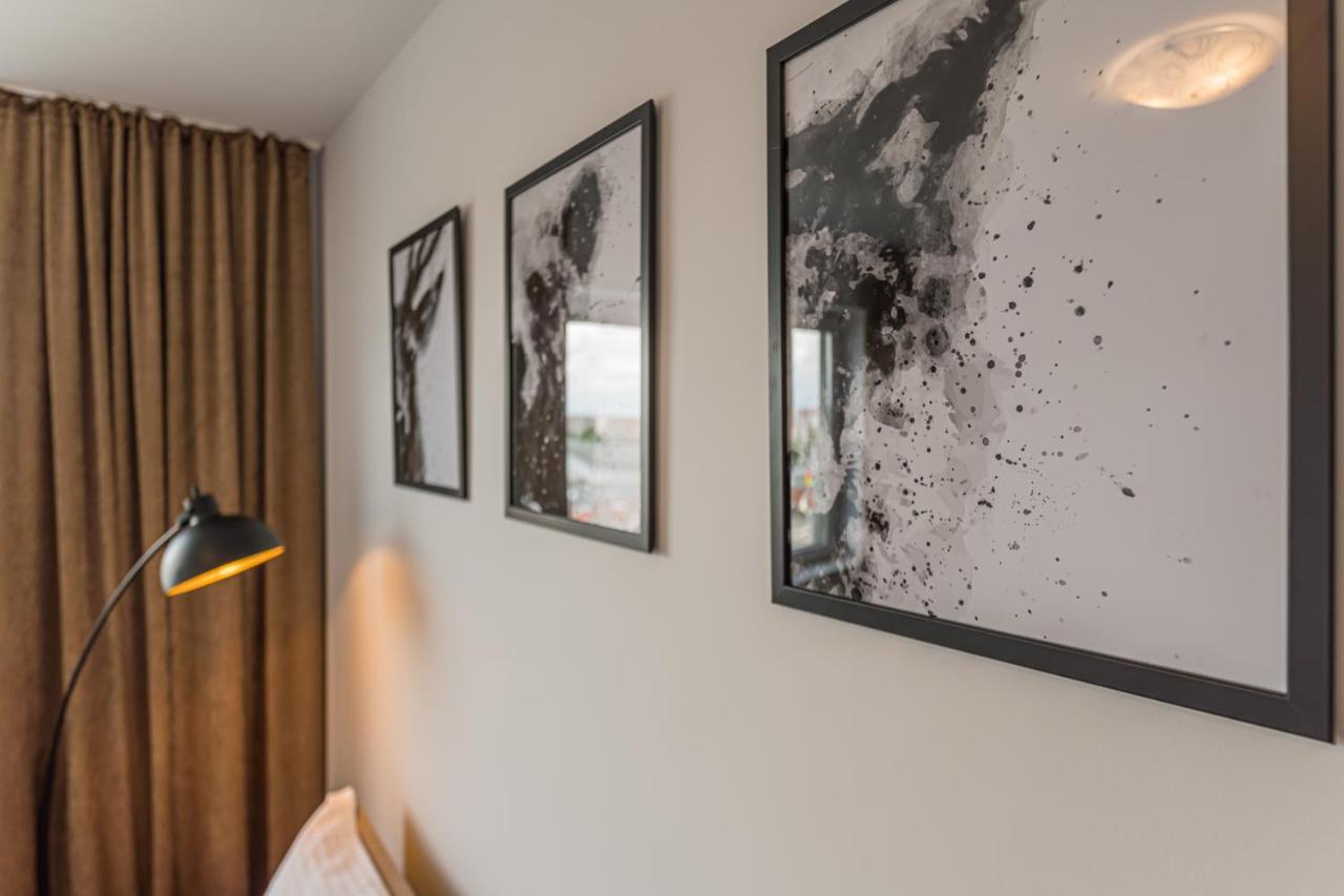 Coresi Modern Apartment Braşov Eksteriør bilde