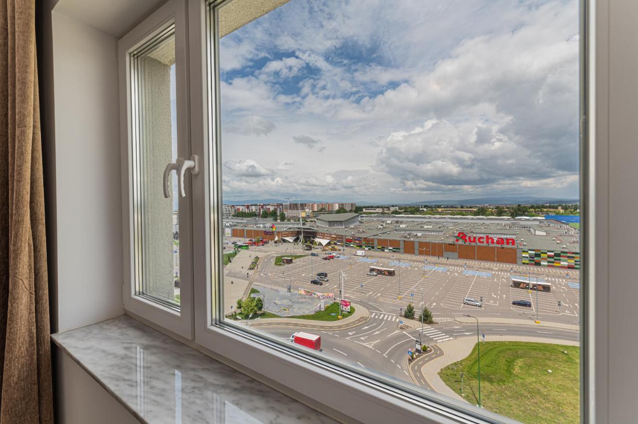 Coresi Modern Apartment Braşov Eksteriør bilde