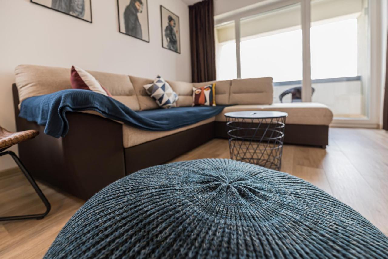 Coresi Modern Apartment Braşov Eksteriør bilde