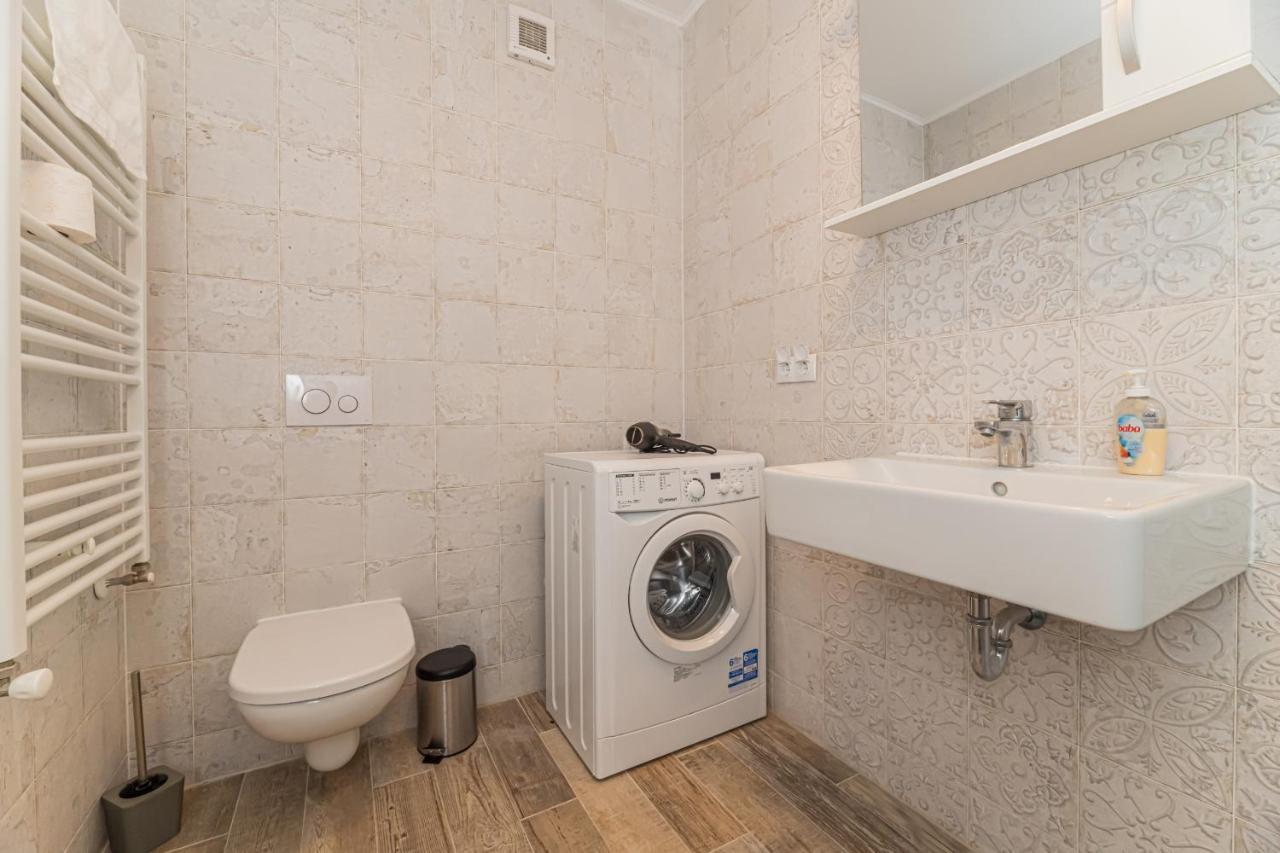 Coresi Modern Apartment Braşov Eksteriør bilde