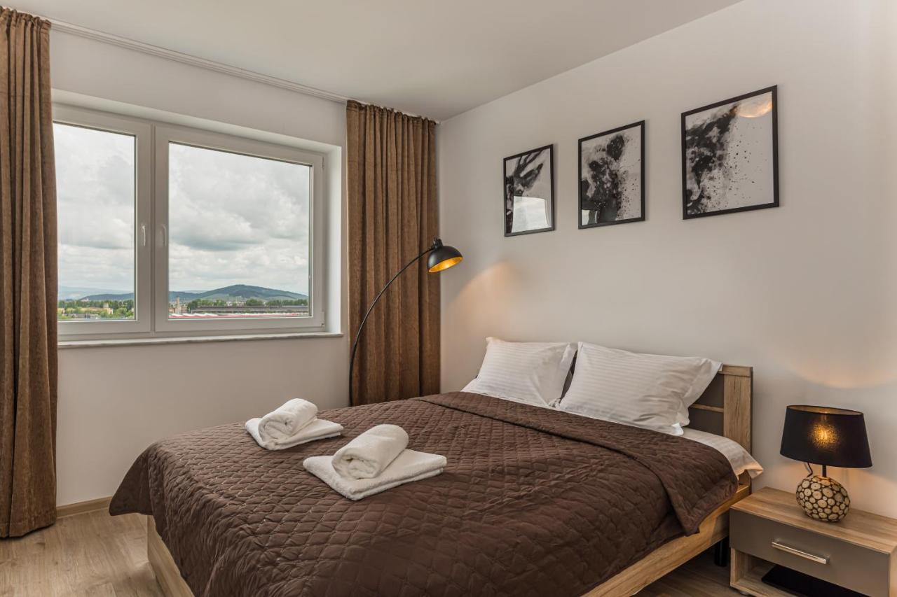 Coresi Modern Apartment Braşov Eksteriør bilde